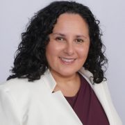Salazar, Magda